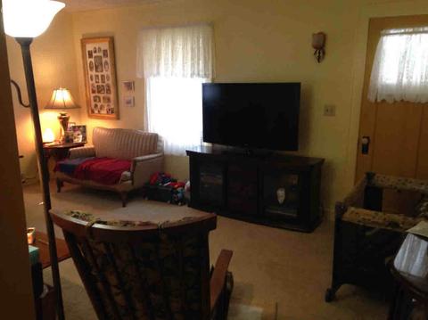 1105 E Maple Ave, Burton, MI 48529 photo 3