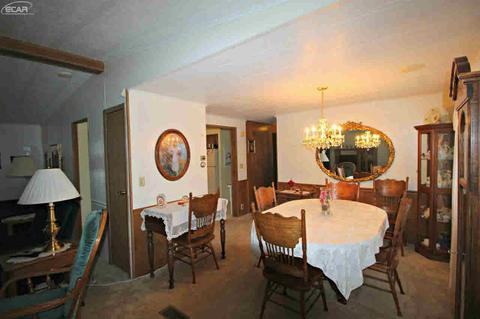 8103 Morrish Rd, Flushing, MI 48433 photo 3