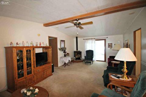 8103 Morrish Rd, Flushing, MI 48433 photo 2