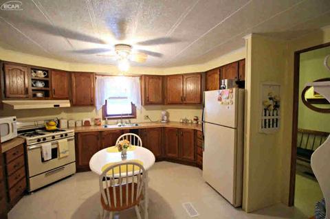 8103 Morrish Rd, Flushing, MI 48433 photo 15