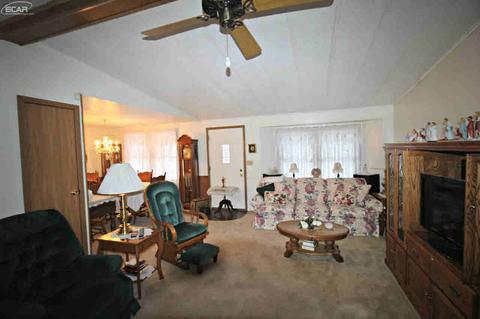 8103 Morrish Rd, Flushing, MI 48433 photo 17
