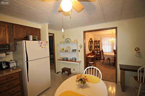 8103 Morrish Rd, Flushing, MI 48433 photo 16