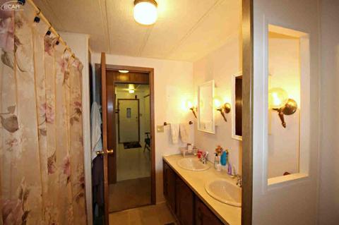 8103 Morrish Rd, Flushing, MI 48433 photo 21