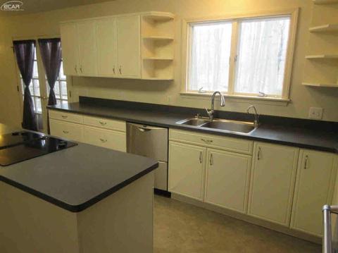7478 Falling Leaf Ct, Flushing, MI 48433 photo 9