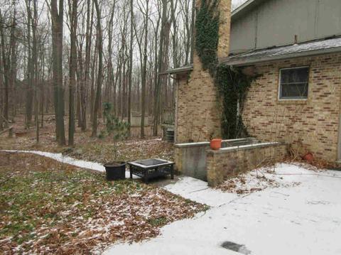 7478 Falling Leaf Ct, Flushing, MI 48433 photo 24