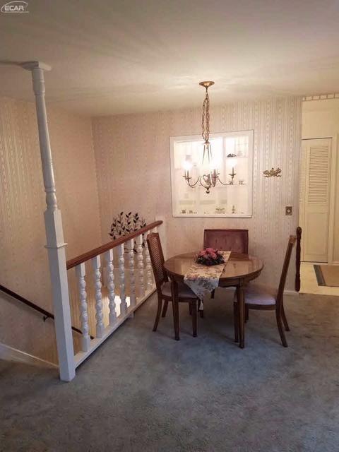 2105 Painted Post Dr, Flushing, MI 48433 photo 3