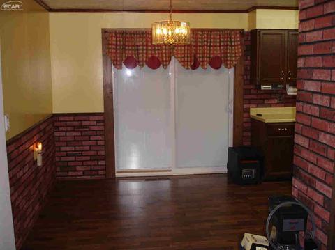 7345 N Elms Rd, Flushing, MI 48433 photo 4