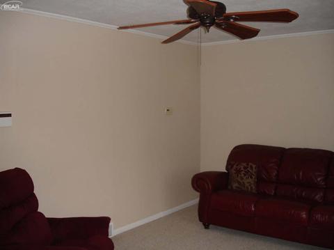 7345 N Elms Rd, Flushing, MI 48433 photo 6