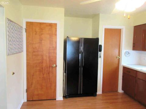 5272 W Carpenter Rd, Flint, MI 48504 photo 19