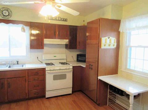 5272 W Carpenter Rd, Flint, MI 48504 photo 20