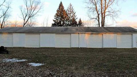 5272 W Carpenter Rd, Flint, MI 48504 photo 6