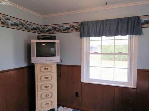 5272 W Carpenter Rd, Flint, MI 48504 photo 27