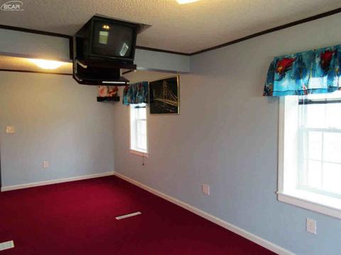 5272 W Carpenter Rd, Flint, MI 48504 photo 23