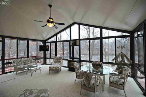 5135 Cedardale Ln, Flushing, MI 48433 photo 8