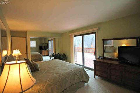 5135 Cedardale Ln, Flushing, MI 48433 photo 27