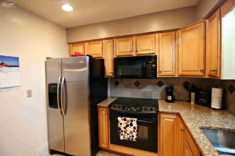 5135 Cedardale Ln, Flushing, MI 48433 photo 19