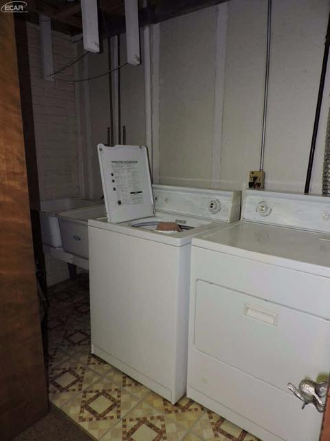590 Oakbrook Cir, Flushing, MI 48433 photo 50