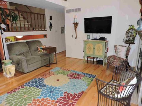 590 Oakbrook Cir, Flushing, MI 48433 photo 12