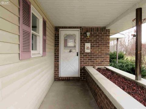 6314 N Webster Rd, Mount Morris, MI 48458 photo 3