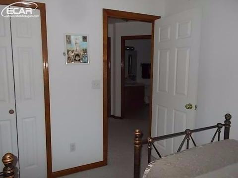 480 Primrose Ln, Flushing, MI 48433 photo 14