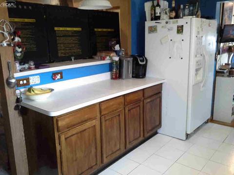 521 E Broad St, Linden, MI 48451 photo 6