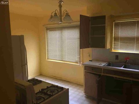 5902 Baldwin Blvd, Flint, MI 48505 photo 8