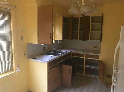 5902 Baldwin Blvd, Flint, MI 48505 photo 7