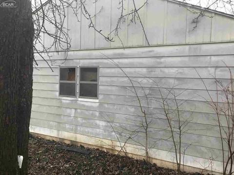5902 Baldwin Blvd, Flint, MI 48505 photo 4