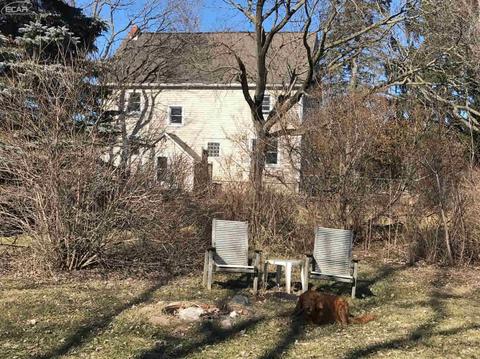 5324 Roberts Dr, Flint, MI 48506 photo 3