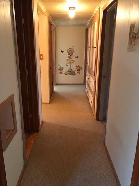 5324 Roberts Dr, Flint, MI 48506 photo 29