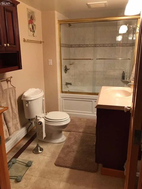 5324 Roberts Dr, Flint, MI 48506 photo 41