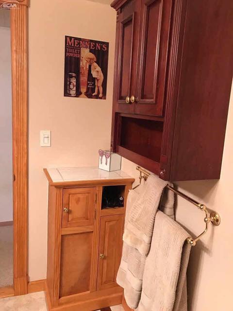 5324 Roberts Dr, Flint, MI 48506 photo 42