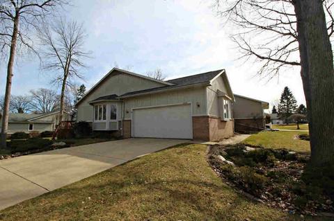 5495 Hickory Cir, Flushing, MI 48433 photo 4