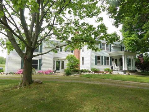 6227 River Rd, Flushing, MI 48433 photo 1