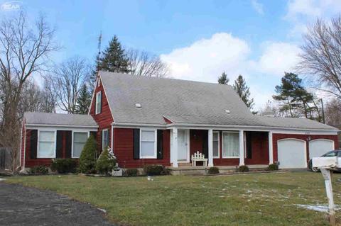 2367 Pineview Ct, Flushing, MI 48433 photo 2