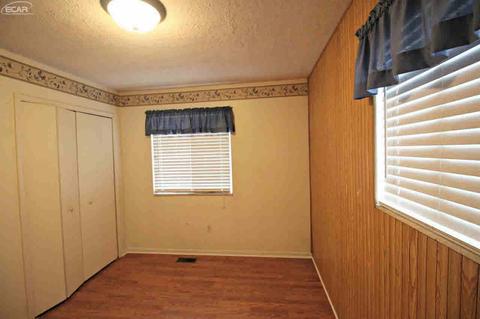 431 Primrose Ln, Flushing, MI 48433 photo 20