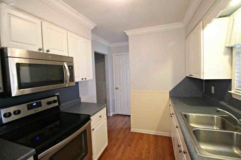 431 Primrose Ln, Flushing, MI 48433 photo 8