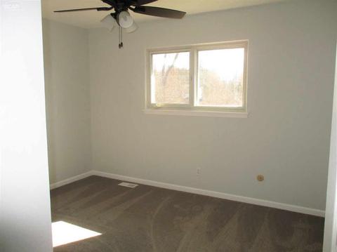 1157 Highgate Dr, Flint, MI 48507 photo 13
