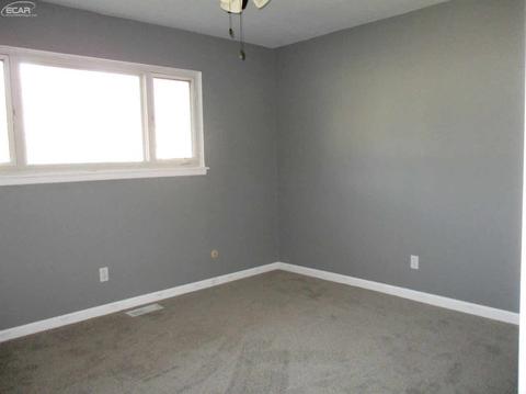 1157 Highgate Dr, Flint, MI 48507 photo 11