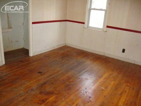 3224 Burnell Ave, Flint, MI 48504 photo 10