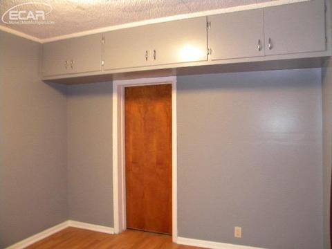 315 Exchange St, Owosso, MI 48867 photo 18