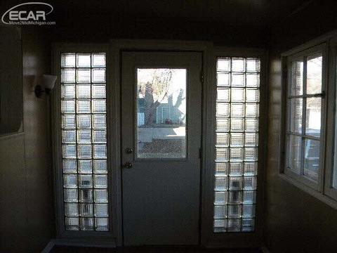 315 Exchange St, Owosso, MI 48867 photo 24