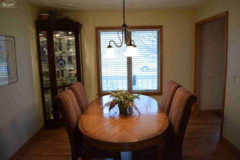6484 Stonebrook Ln, Flushing, MI 48433 photo 18