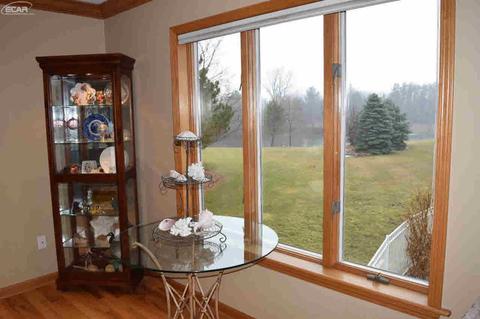 6484 Stonebrook Ln, Flushing, MI 48433 photo 22