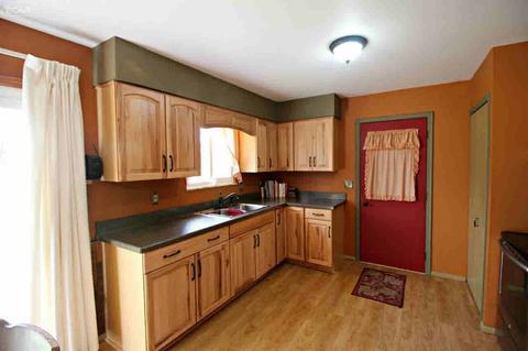 7444 Johnson Rd, Flushing, MI 48433 photo 6