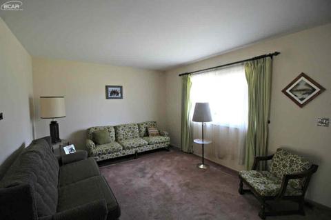 7444 Johnson Rd, Flushing, MI 48433 photo 2