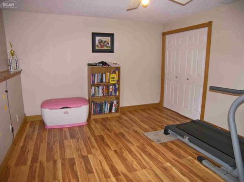 6548 Stonebrook Ln, Flushing, MI 48433 photo 22