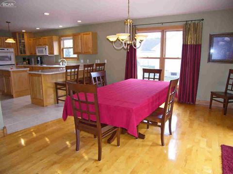 6548 Stonebrook Ln, Flushing, MI 48433 photo 9