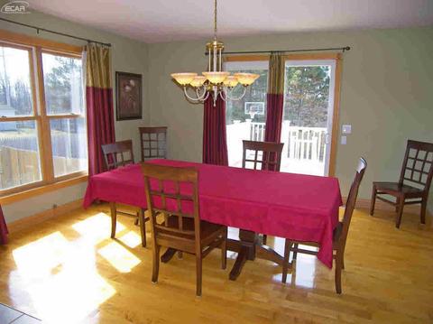 6548 Stonebrook Ln, Flushing, MI 48433 photo 8