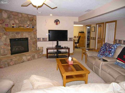 6548 Stonebrook Ln, Flushing, MI 48433 photo 17
